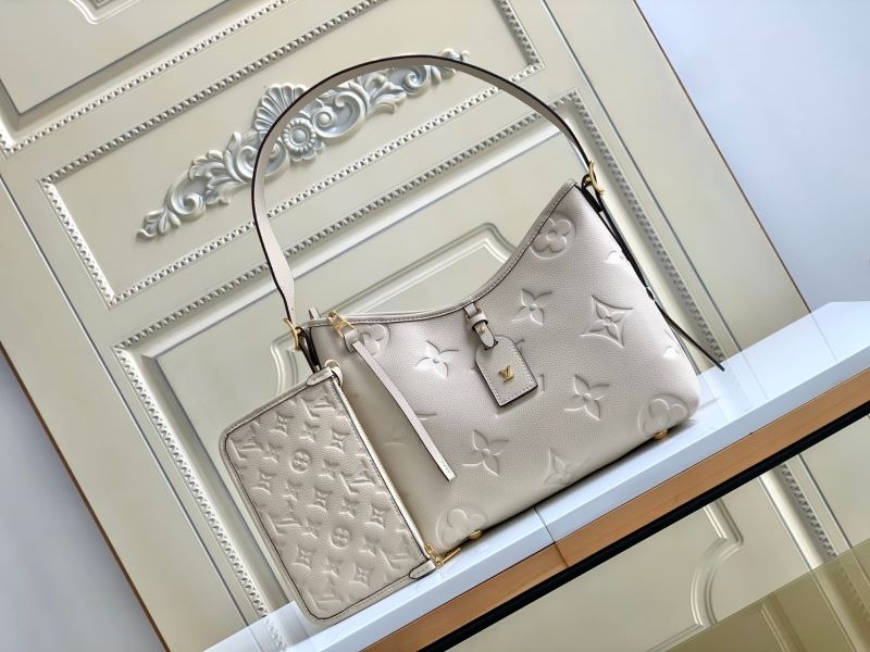 Louis Vuitton Hobo Bags